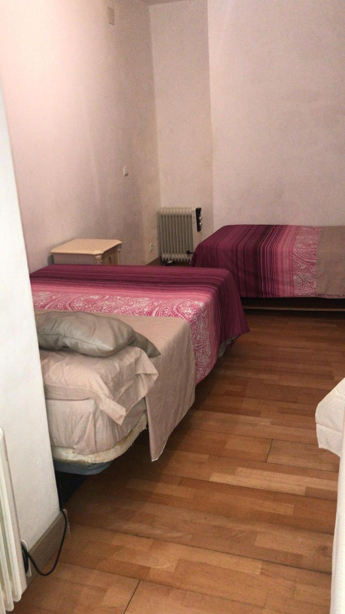 Apartamentos Pandiellos I Madri Exterior foto